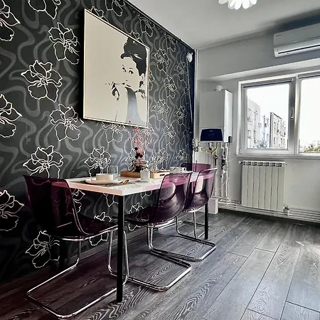 Flh Liberty - 2 Queen Beds, Balcony & Free Parking Constanta