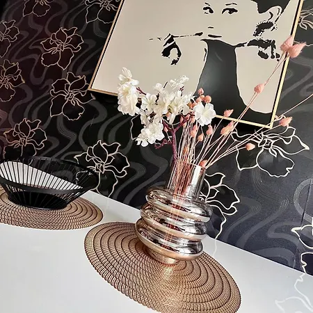 Appartamento Flh Liberty - 2 Queen Beds, Balcony & Free Parking Constanţa