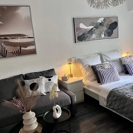Apartment Flh Liberty - 2 Queen Beds, Balcony & Free Parking Constanta