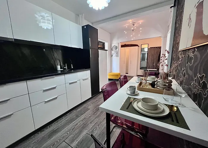 Appartamento Flh Liberty - 2 Queen Beds, Balcony & Free Parking Constanţa