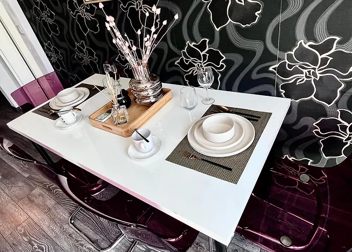 Appartamento Flh Liberty - 2 Queen Beds, Balcony & Free Parking *