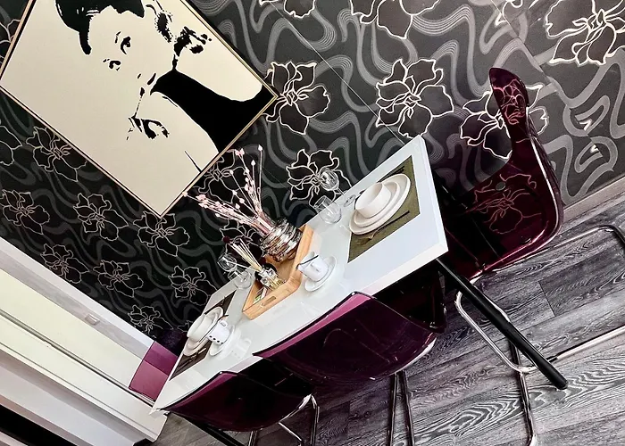 Appartamento Flh Liberty - 2 Queen Beds, Balcony & Free Parking *