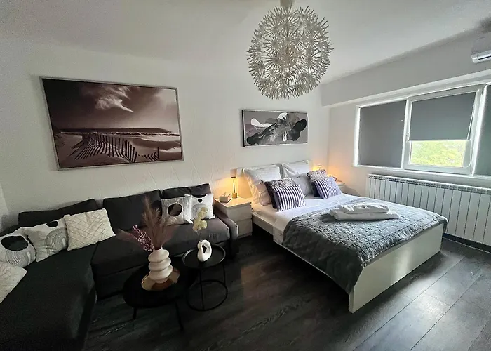 Flh Liberty - 2 Queen Beds, Balcony & Free Parking Appartamento Constanţa