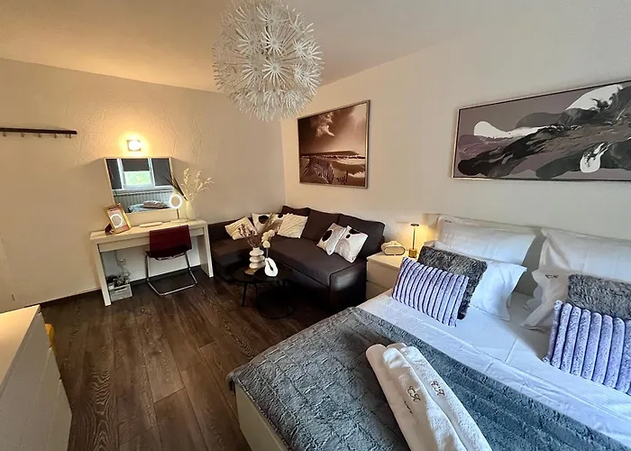 Flh Liberty - 2 Queen Beds, Balcony & Free Parking *