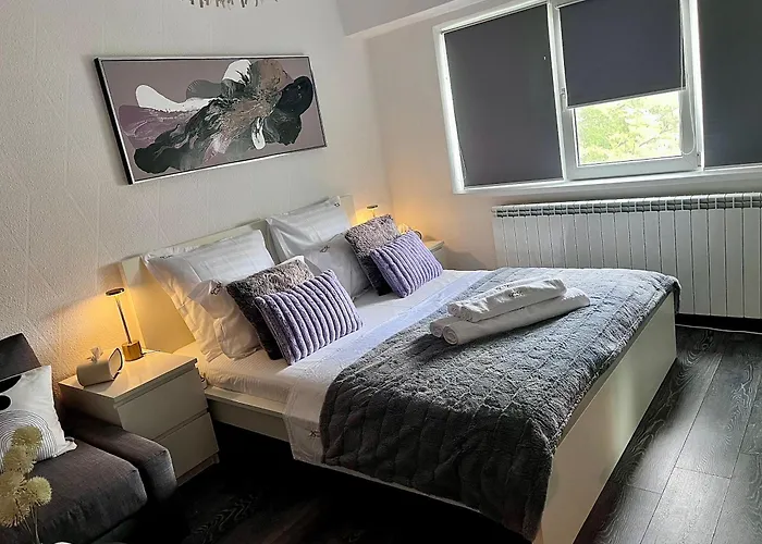 Appartamento Flh Liberty - 2 Queen Beds, Balcony & Free Parking *