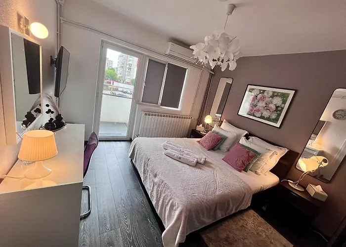 Flh Liberty - 2 Queen Beds, Balcony & Free Parking Appartamento Constanţa