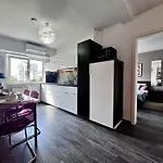 Διαμέρισμα Flh Liberty - 2 Queen Beds, Balcony & Free Parking Κονστάντζα