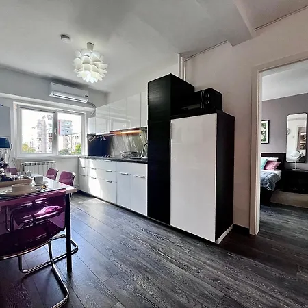 Apartament Flh Liberty - 2 Queen Beds, Balcony & Free Parking Constanţa