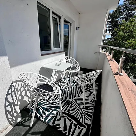 Flh Liberty - 2 Queen Beds, Balcony & Free Parking Apartmán *