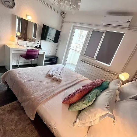 Flh Liberty - 2 Queen Beds, Balcony & Free Parking Апартаменты Констанца