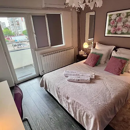 Apartmán Flh Liberty - 2 Queen Beds, Balcony & Free Parking Constanţa